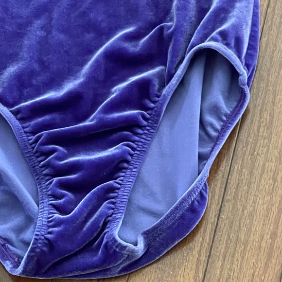 GK Elite Sportswear Purple Velour Gem Front Leotard Size Adult Large - Picture 5 of 11